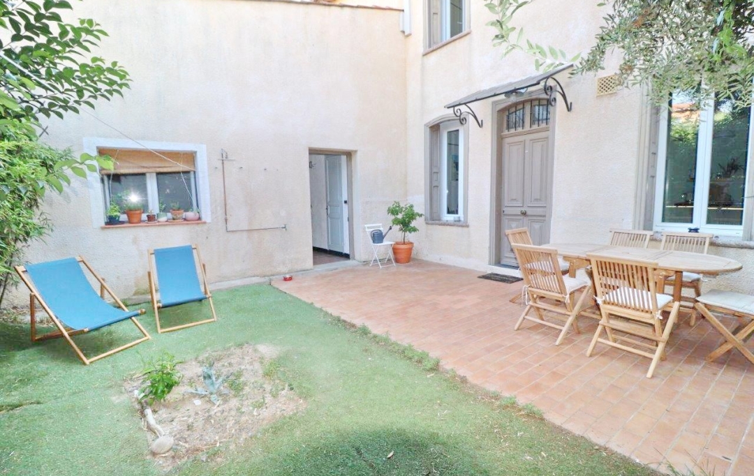 Annonces SAINTCYPRIEN : House | VILLELONGUE-DE-LA-SALANQUE (66410) | 95 m2 | 305 000 € 