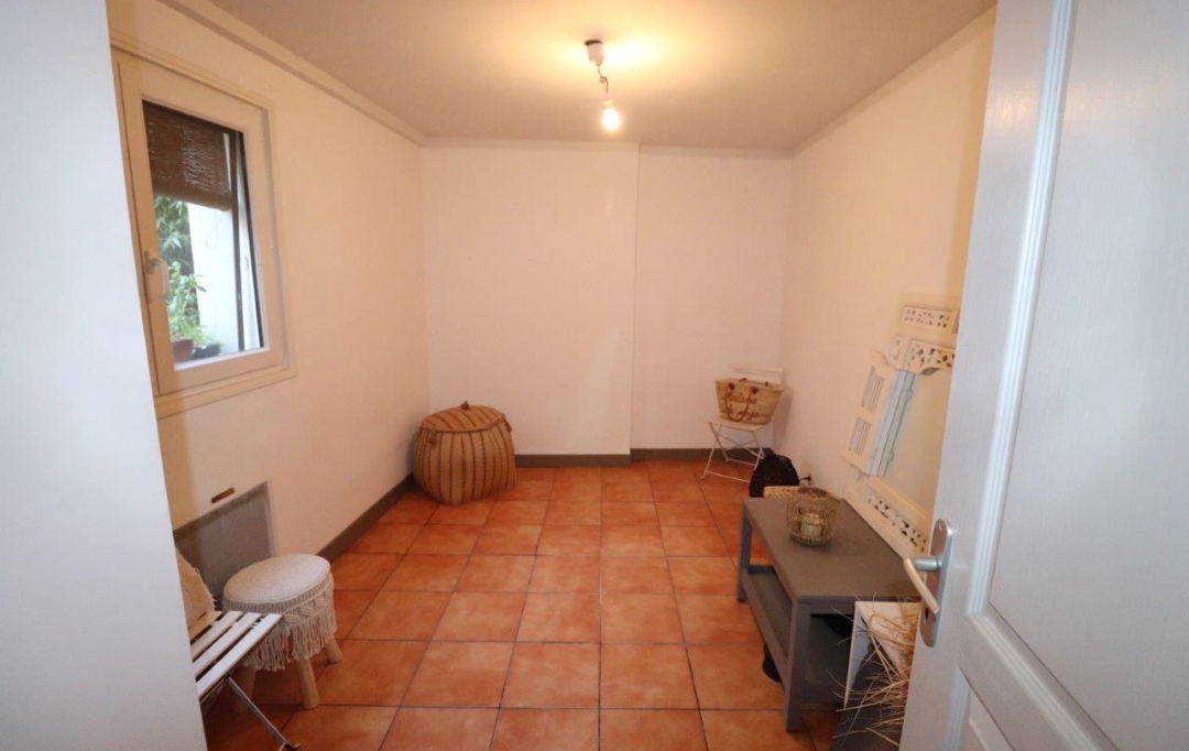 Annonces SAINTCYPRIEN : House | VILLELONGUE-DE-LA-SALANQUE (66410) | 95 m2 | 305 000 € 