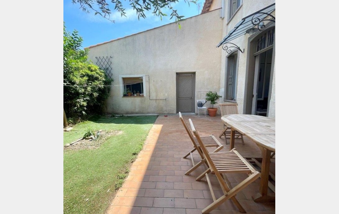 Annonces SAINTCYPRIEN : House | VILLELONGUE-DE-LA-SALANQUE (66410) | 95 m2 | 305 000 € 