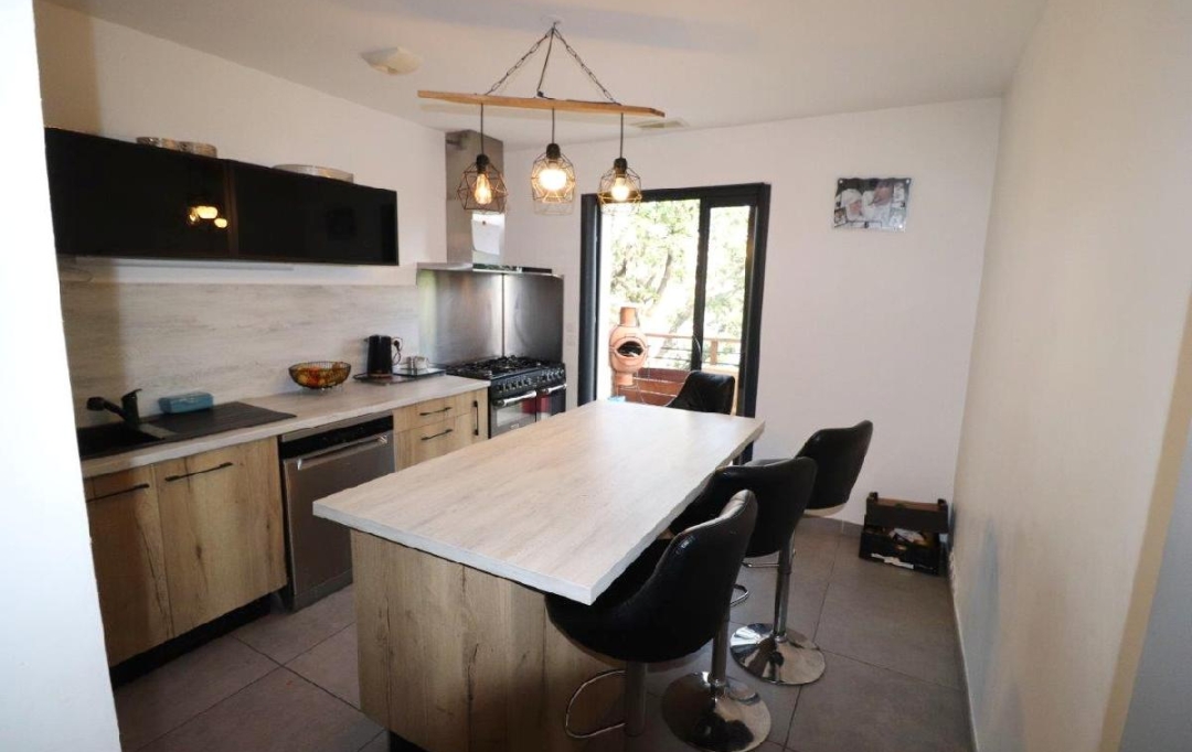 Annonces SAINTCYPRIEN : Maison / Villa | BANYULS-DELS-ASPRES (66300) | 143 m2 | 249 000 € 