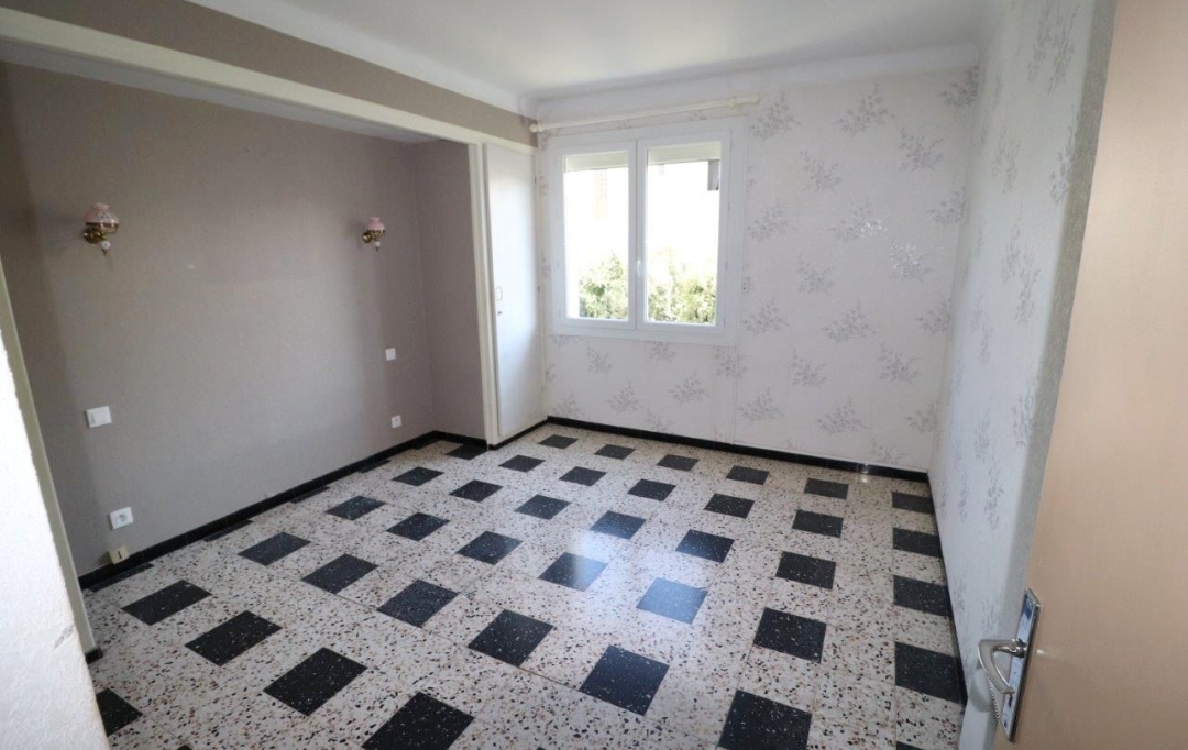 Annonces SAINTCYPRIEN : Apartment | PERPIGNAN (66000) | 82 m2 | 99 000 € 